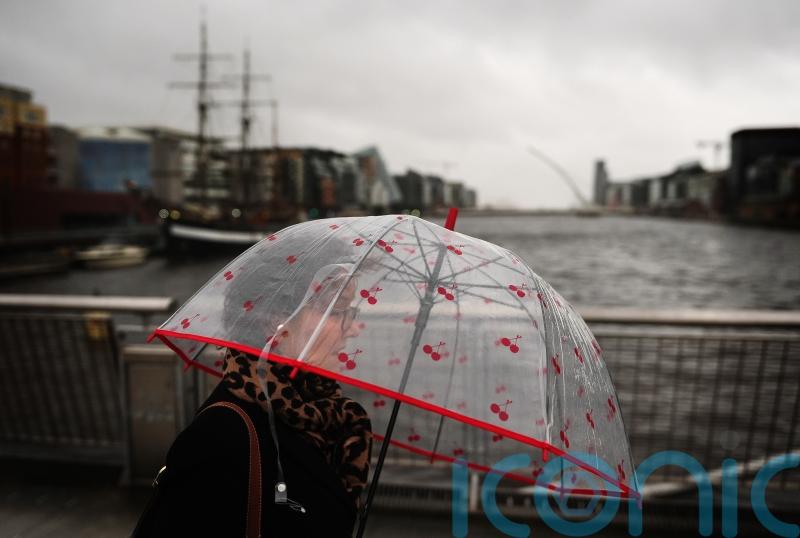 Met Eireann issues warnings for wind and rain