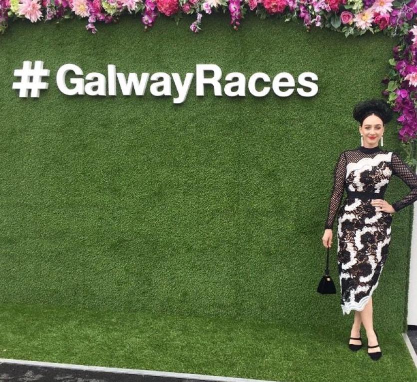 Stylish Longford ladies sparkle at Galway Races 