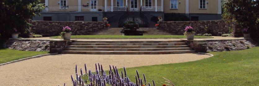 Carrick-on-Shannon based Acorn Landscapes wins prestigious landscape award