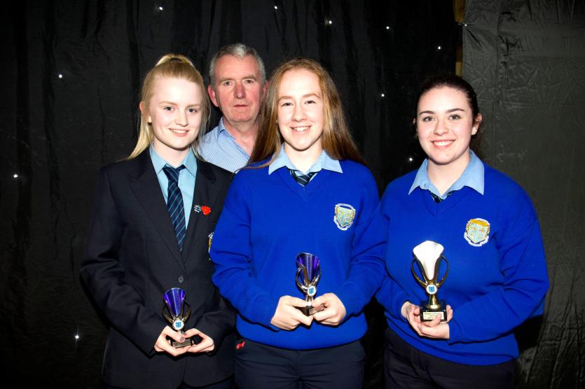 Mean Scoil Mhuire Student Awards  