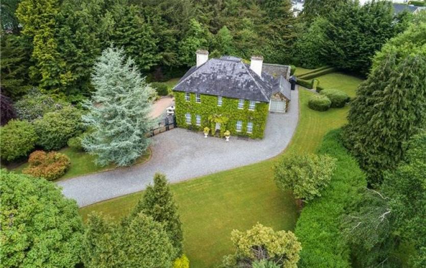 Stunning Longford manor style country residence can be yours for €795,000  