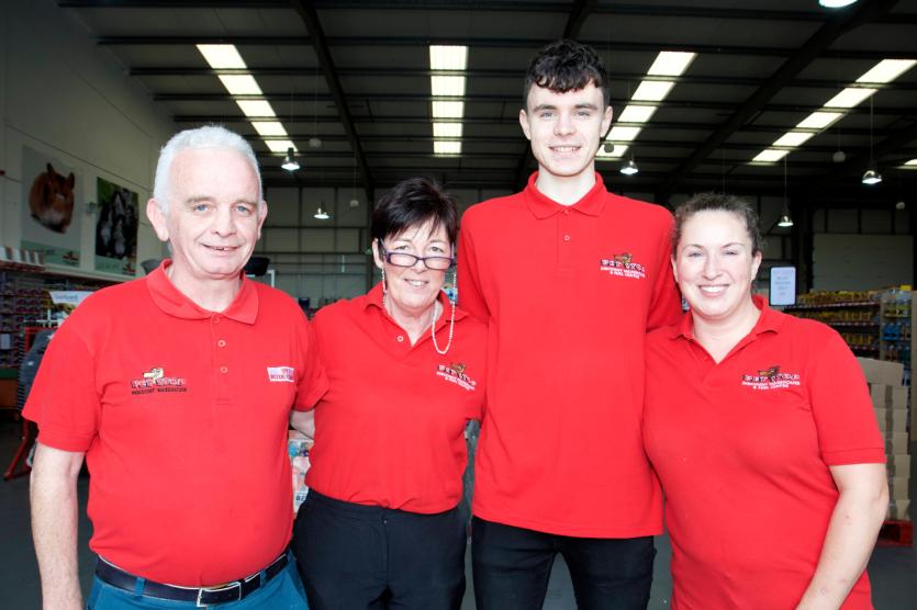 Pet Stop Discount Warehouse & Fuel Centre in Longford opens its doors