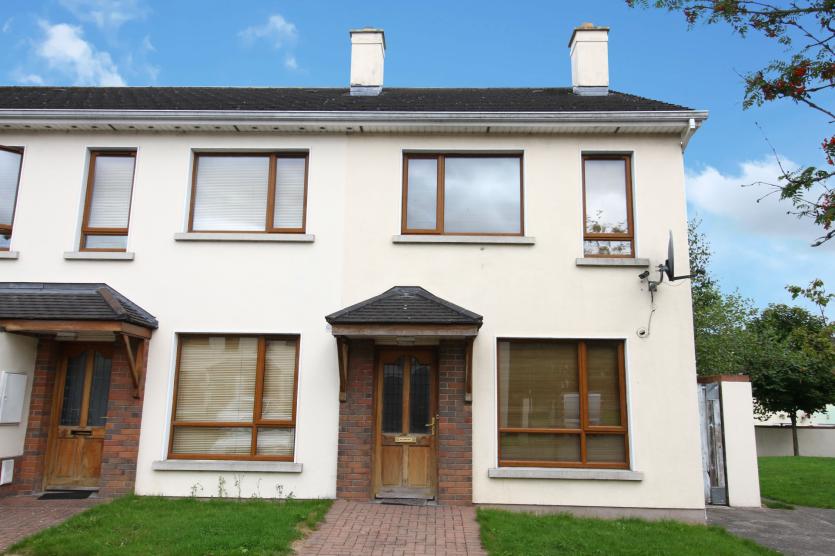 Twelve Longford residential properties could be yours for €850,000 in next BidX1 online auction