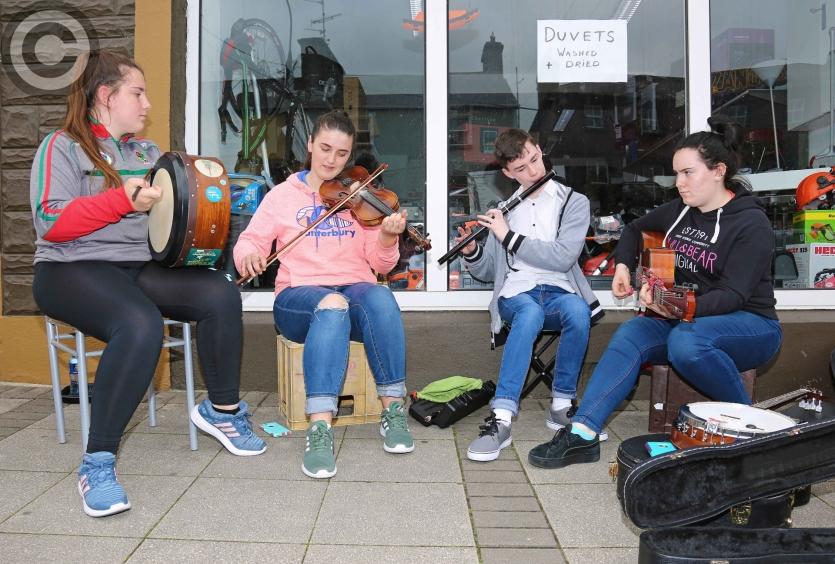 Pictures:  Harp Festival fun in Granard