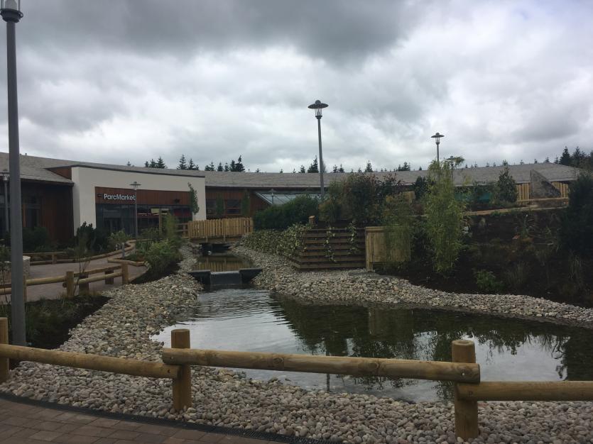 The center plaza