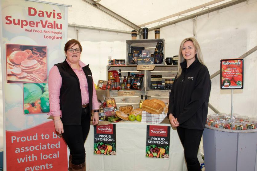 Davis SuperValu's best Martina Craig and Lauren Davis. PICTURE: MICHELLE GHEE.