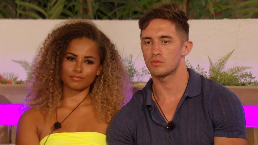 Smitten Curtis tells his Ballymahon beauty Maura on romantic final Love Island date: 'My parents will love you'