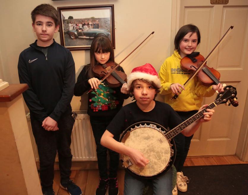 Tommy, Molly and Paddy Croghan Casey, Shauna Manning