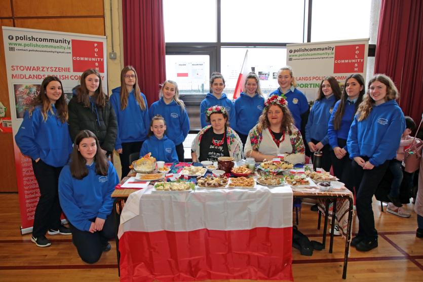 Kira Carberry, Sophie Bayliss, Grace Gordon, Aishlin Lee, Erin Cunningham, Emily Cox, Riane McGrath, Gabriele Daskevic, Natalia Garcia, Izas Diaz, Nia