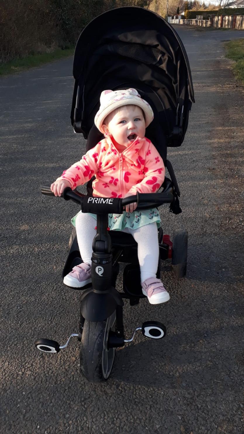 GALLERY 8 | Hi Grandparents! Sending very special greetings to loved ones across county Longford