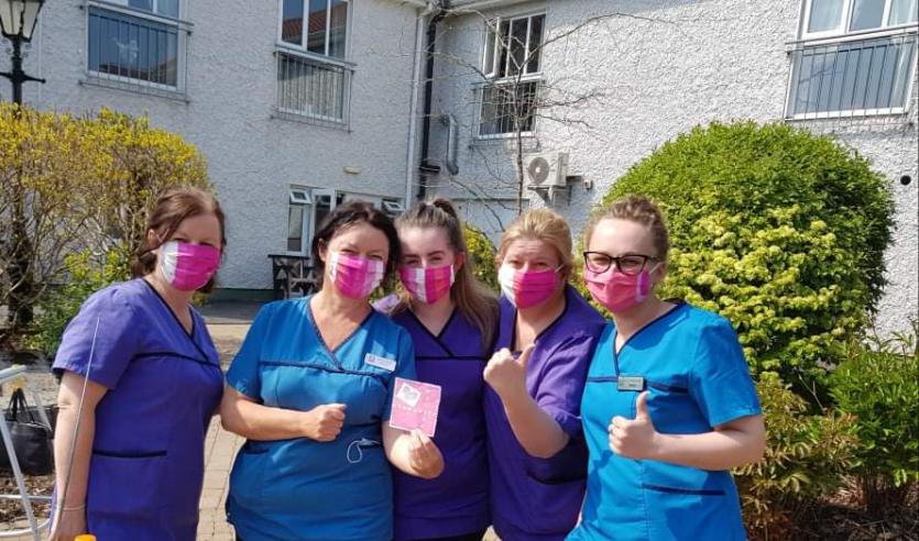 Midlands Polish Community volunteers sew an incredible 5,000 masks for frontline workers in Longford and beyond