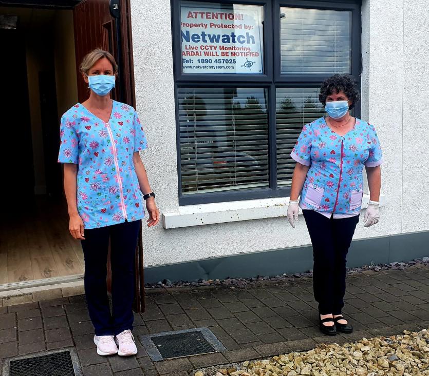 Midlands Polish Community volunteers sew an incredible 5,000 masks for frontline workers in Longford and beyond