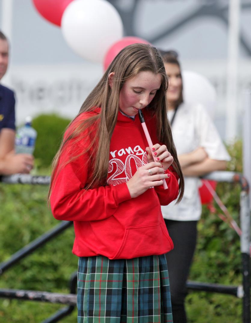 GALLERY | Sun beams down for Gaelscoil Longfoirt 'Slán le Rang 6' graduation ceremony