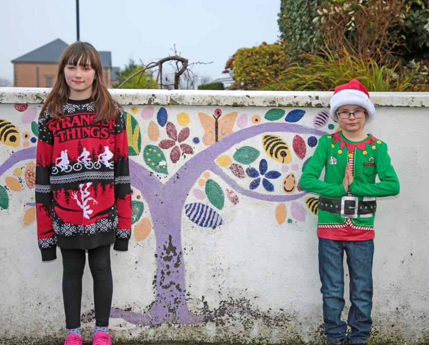 GALLERY | Great excitement as Santa visits Gaelscoil Longfoirt