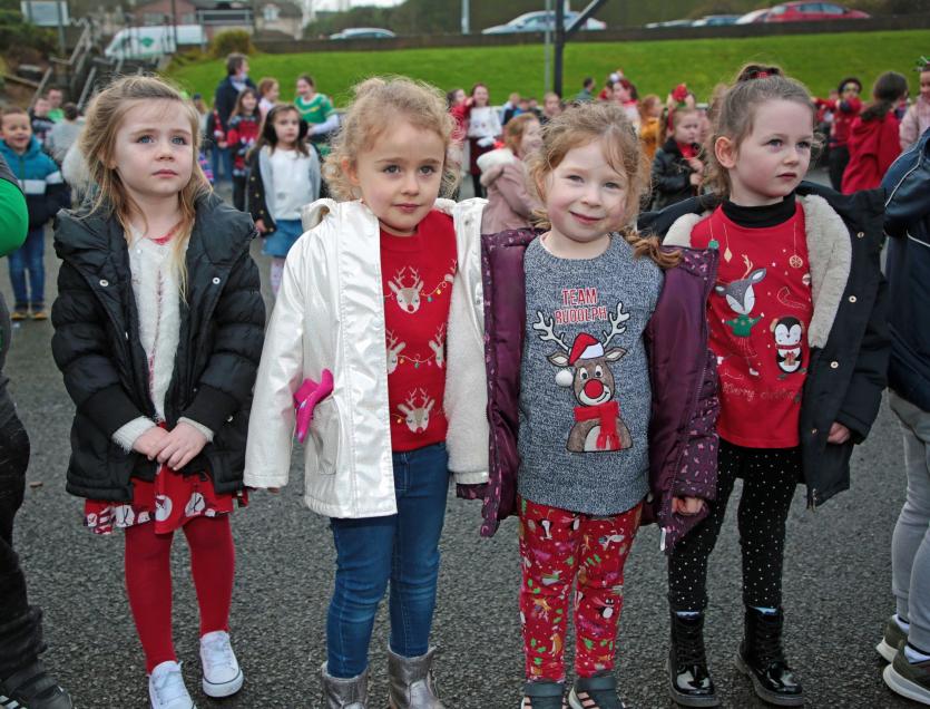 GALLERY | Great excitement as Santa visits Gaelscoil Longfoirt