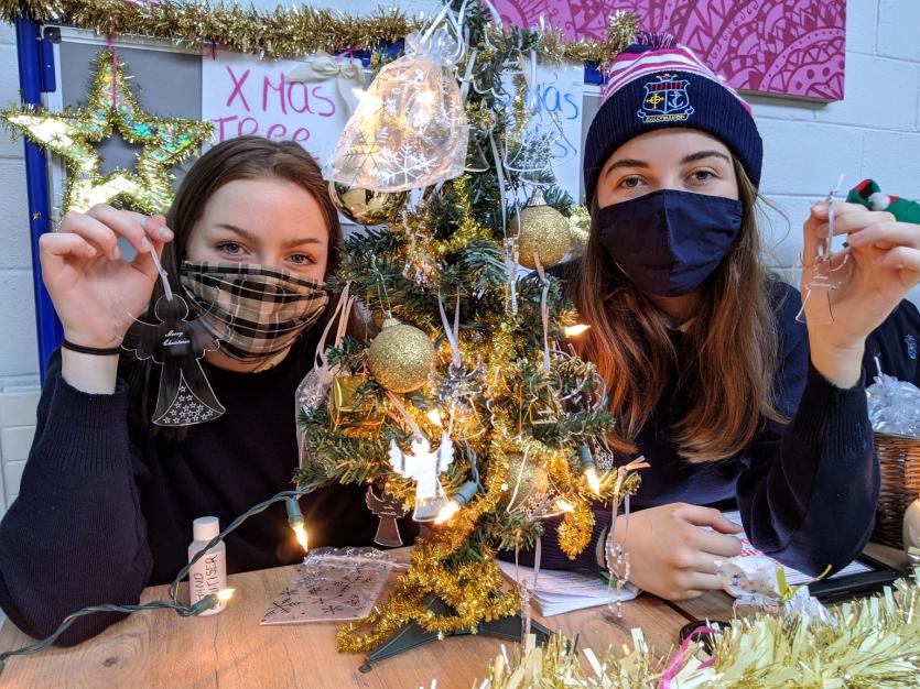 GALLERY | Festive flair and lots of treats on offer at Mercy Ballymahon Christmas Fair 