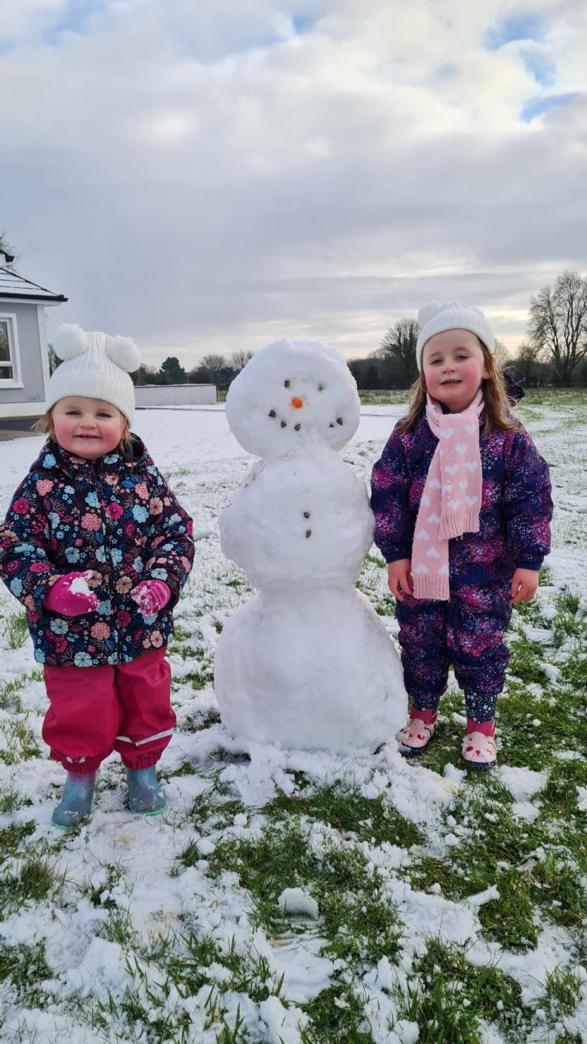 Snowy Longford Gallery 4: A selection of lovely Longford sneactha photos