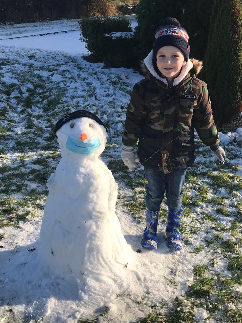 Snowy Longford Gallery 4: A selection of lovely Longford sneactha photos