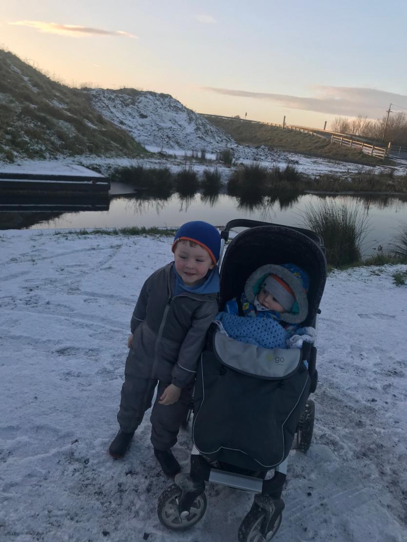 Snowy Longford Gallery 4: A selection of lovely Longford sneactha photos