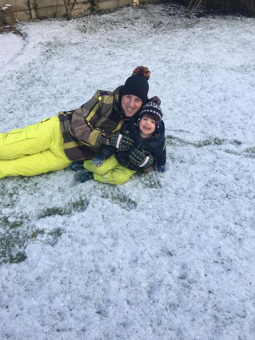 Snowy Longford Gallery 7: Snow fun in Longford winter wonderland 