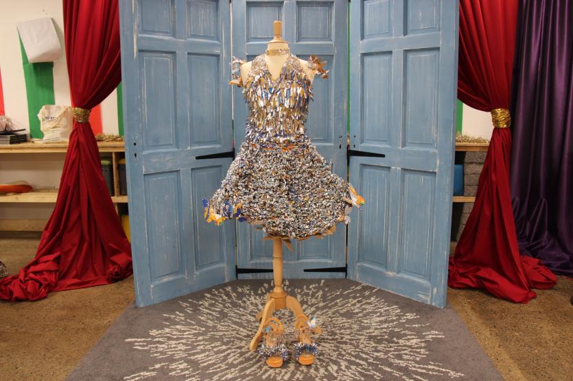 Granard student Lily Hemus wins Relove Fashion innovation award